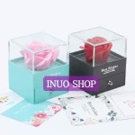 Caja con rosa para regalo